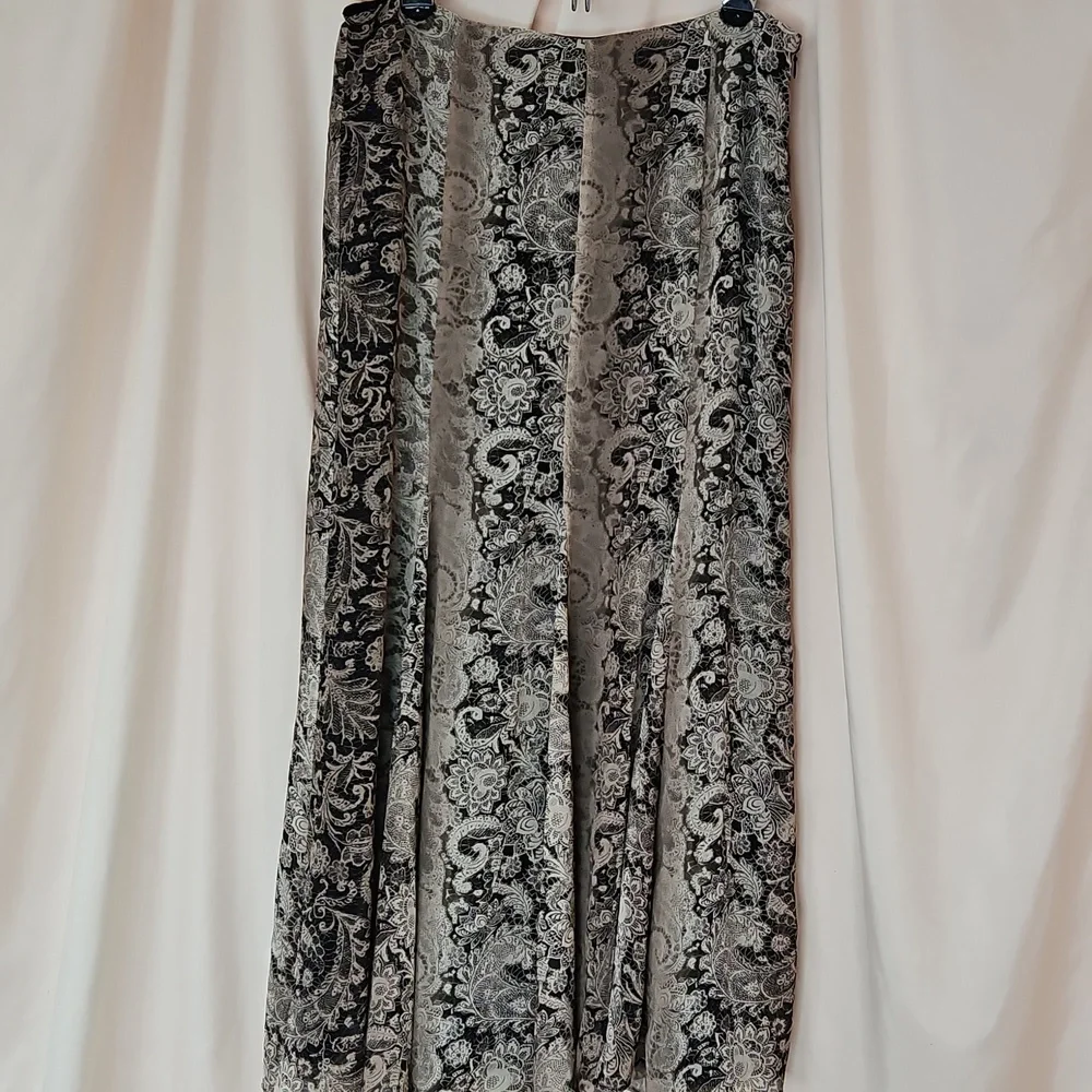 Tapemeasure Low Rise Maxi Skirt Women's 4 Paisley Boho Eclectic Y2K 70s Festival